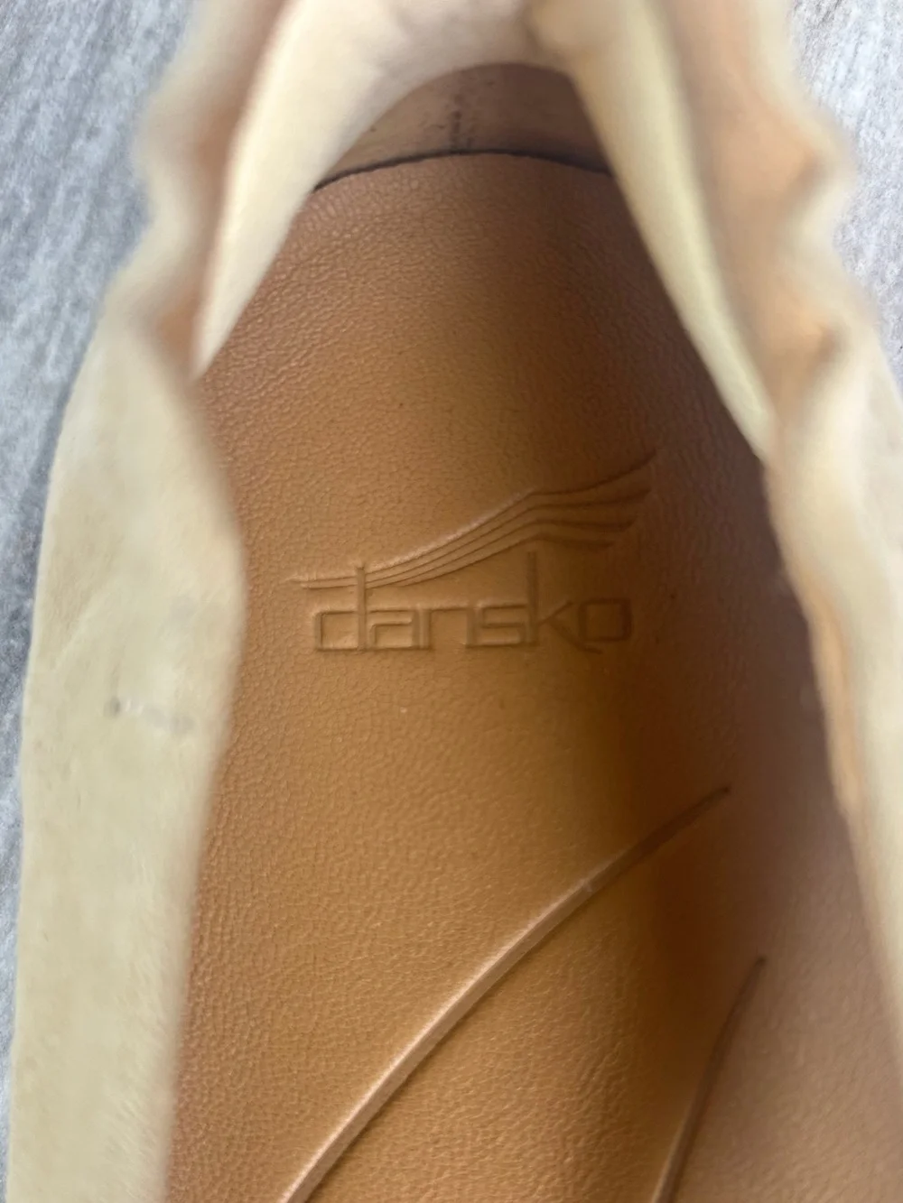 Dansko Mollie Taupe Beige Suede Ballet Flats Slip Loafer Women's Size 10 EUR 40